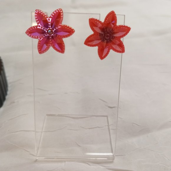 Lot of Four Handmade Resin Flower Stud Earrings #47 - Picture 2 of 10